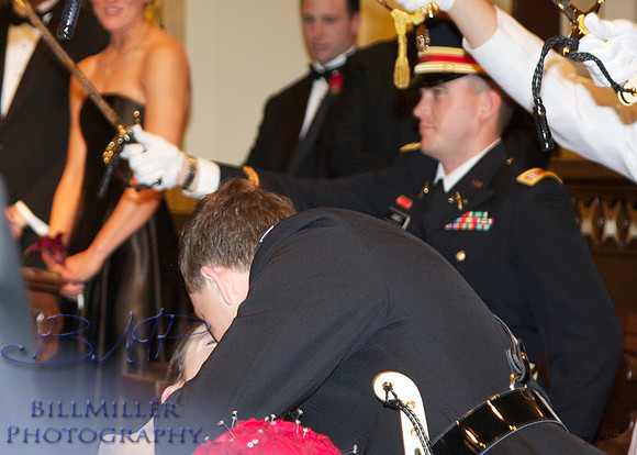 Kiss her like a Marine!